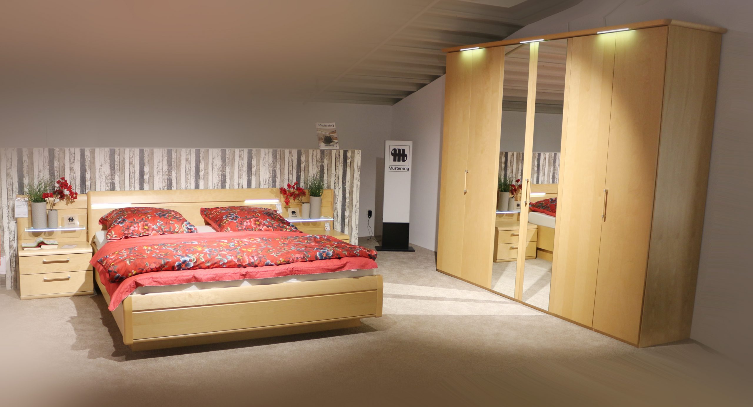 Schlafzimmer Birke champagner - Wohncenter Greifswald