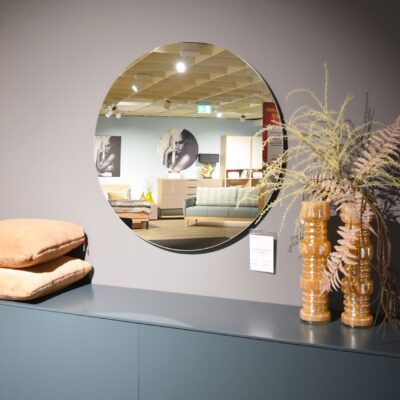 Ausstellungstück Spiegel Miria