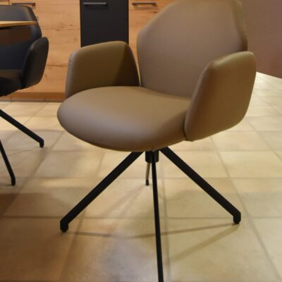 Ausstellungsstück Drehsessel Mirella C