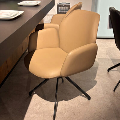 Drehsessel Mirella C | Ledersessel Toledo Mocca